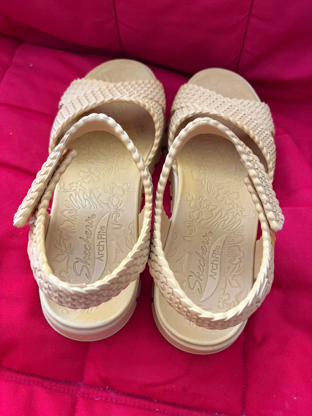 Skechers Arch Fit Sandals Beige - photo 2