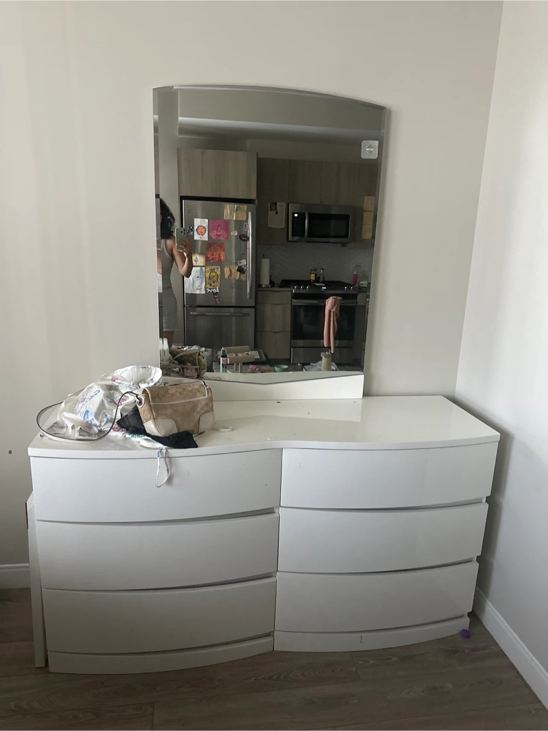 White dresser with drawers and Mirror - photo 2