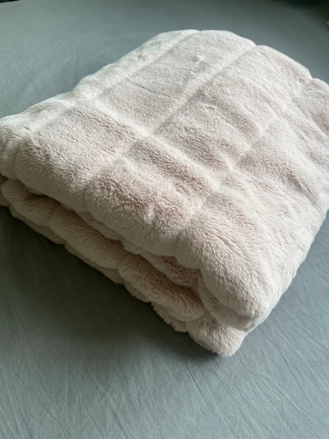 Indigo Faux Fur Throw Blanket - photo 2