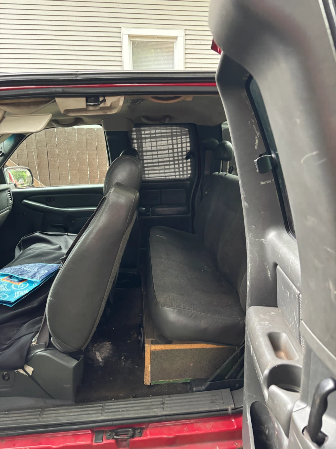 Chevrolet Extended Cab Pickup Truck - photo 2