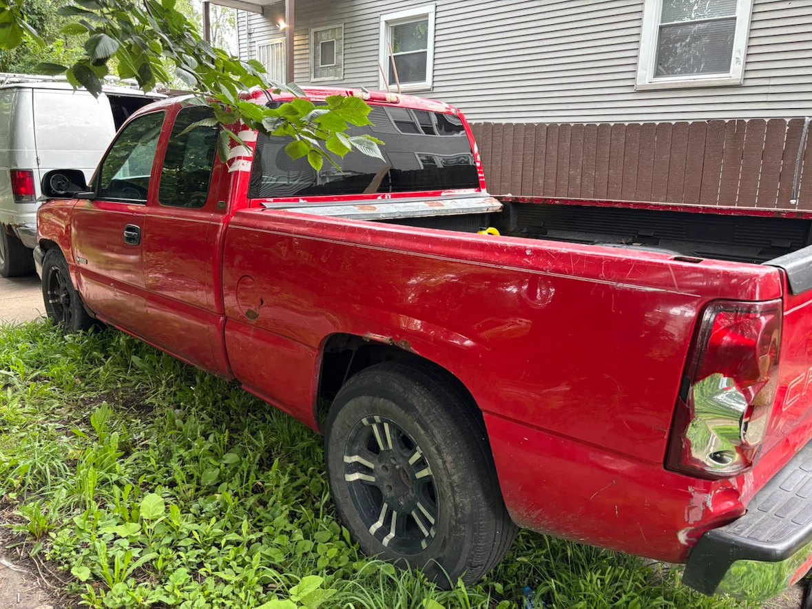 Chevrolet Extended Cab Pickup Truck - photo 4