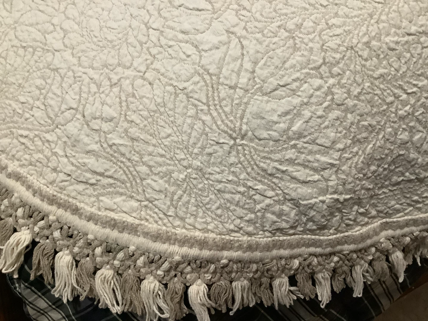 Lg Vt Lt Beige Floral Patterned Tex Quilted Fabric Coverlet 🐞 - photo 3