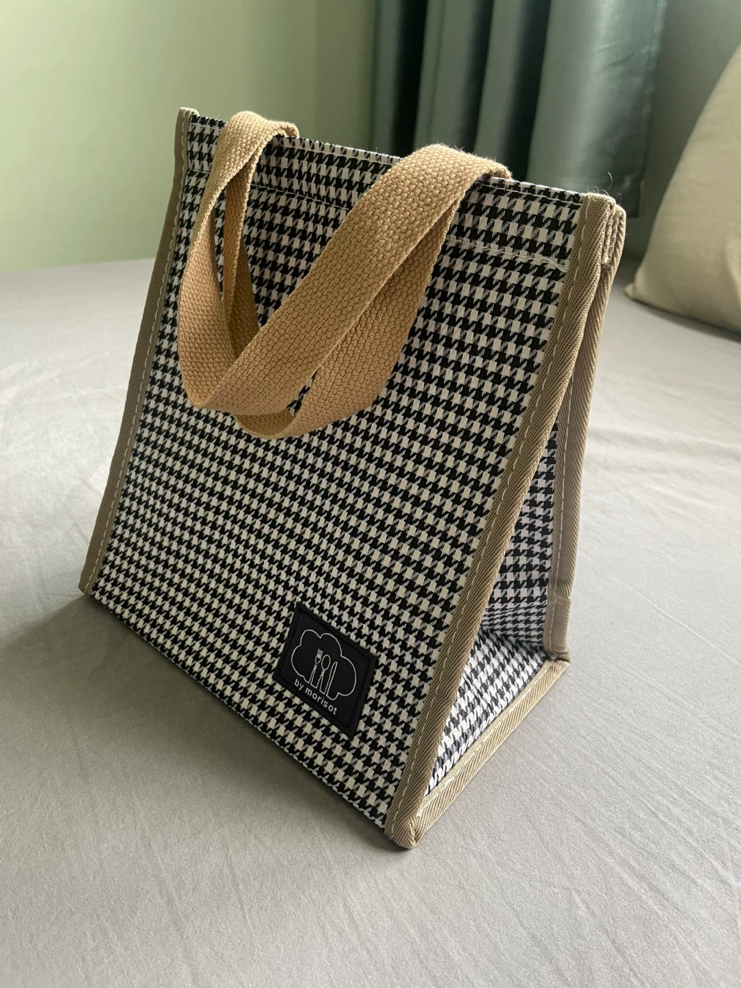 Houndstooth Insulated Lunch Bag