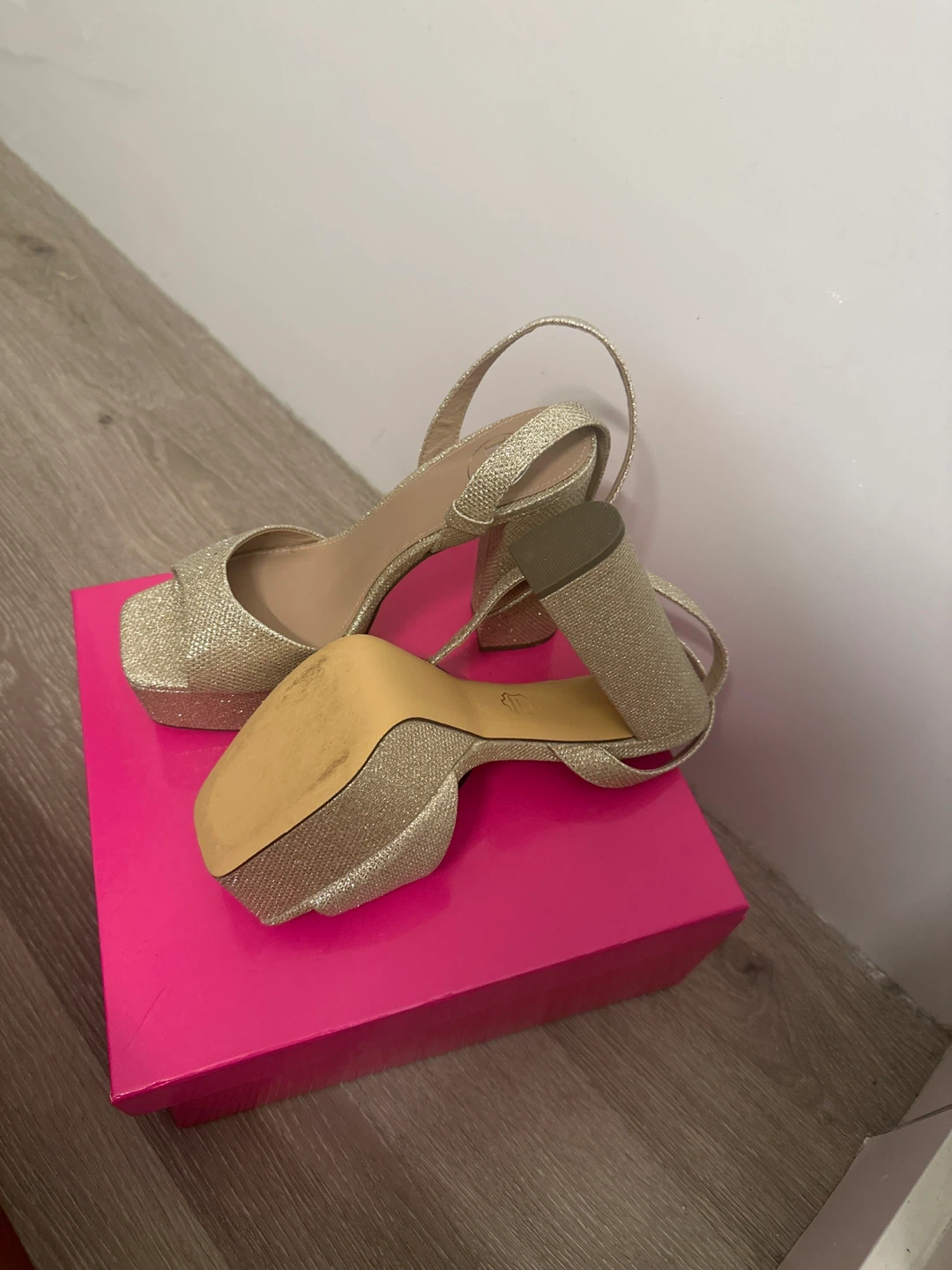 B2 Gold Glitter Platform Heels - photo 4