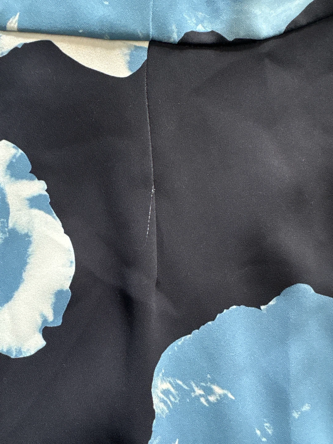 Babaton navy floral print long sleeve dress - photo 5