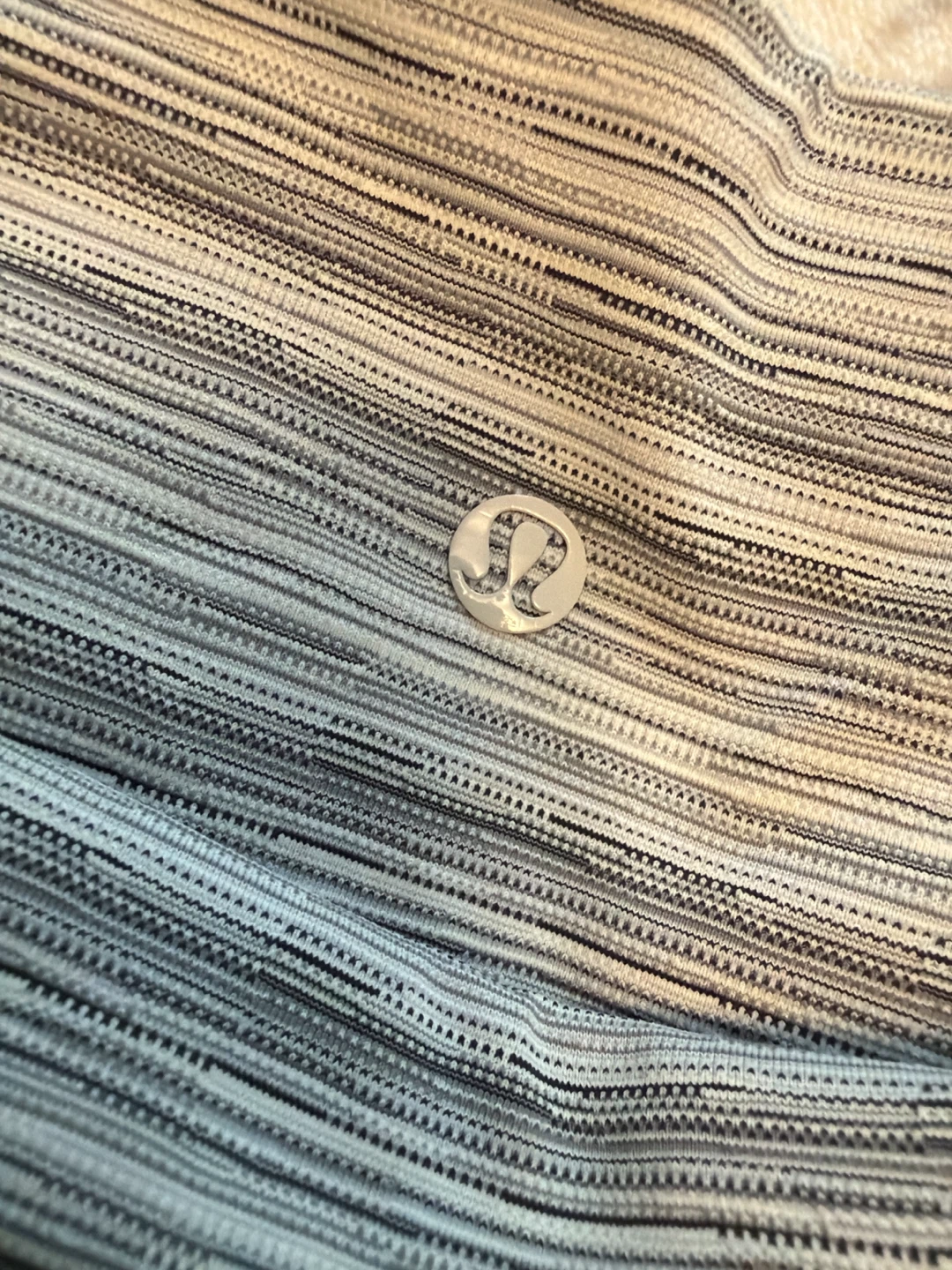 Lululemon Leggings - Black & Grey Stripe - photo 3