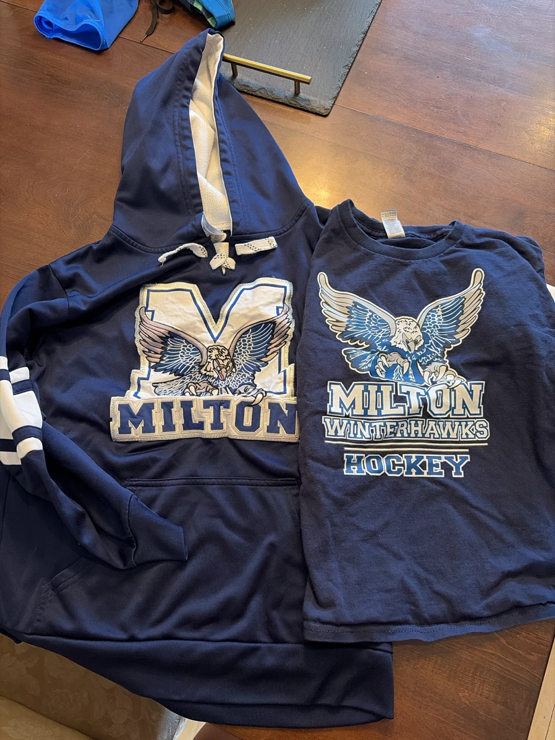 Milton Winterhawks Hoodie & T-Shirt
