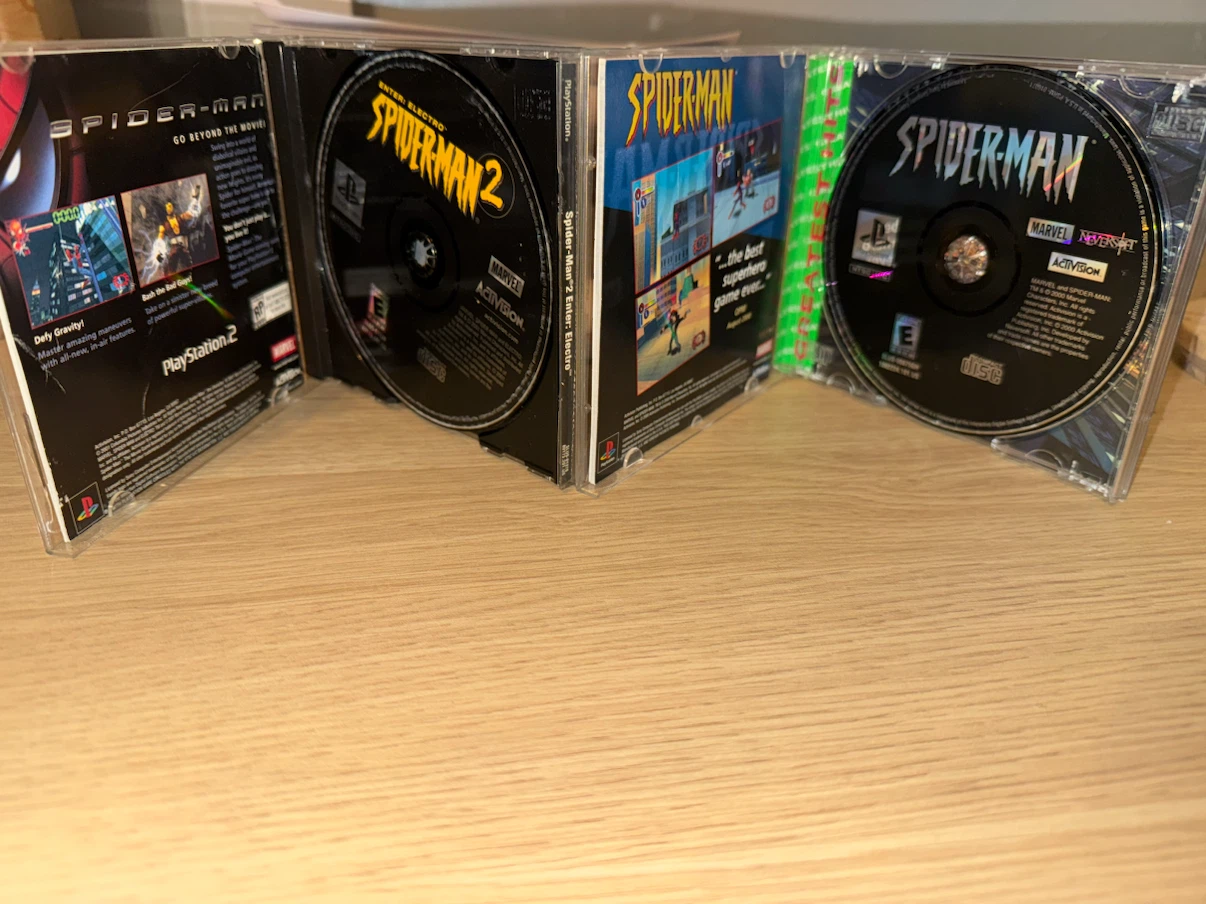 Spider-Man and Spider-Man 2 PS1 Games - photo 3