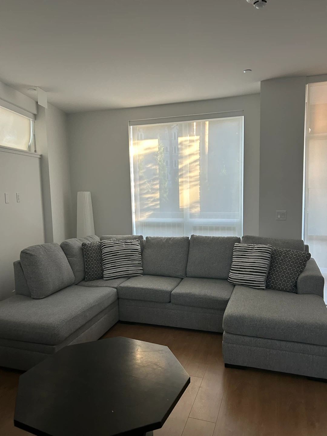Light Grey Sectional Sofa Ashley - photo 3