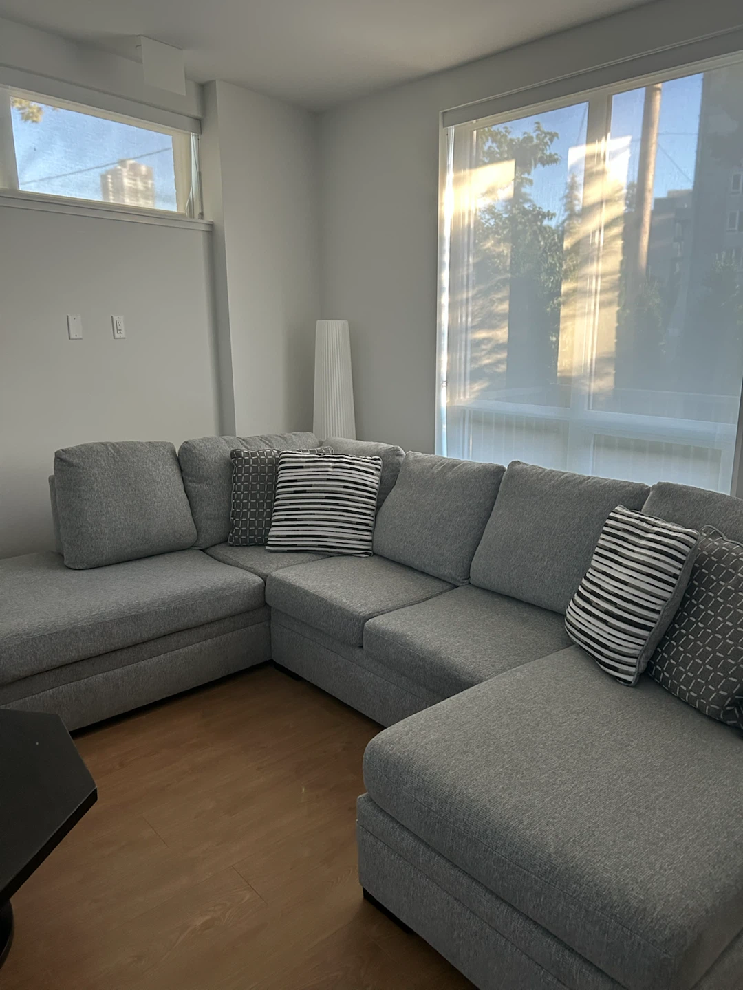 Light Grey Sectional Sofa Ashley - photo 4