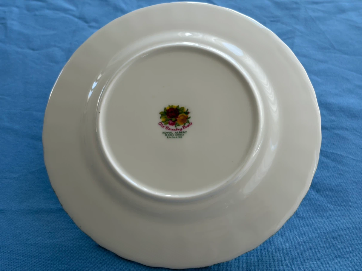 Royal Albert Old Country Roses Covered Butter Dish - photo 5