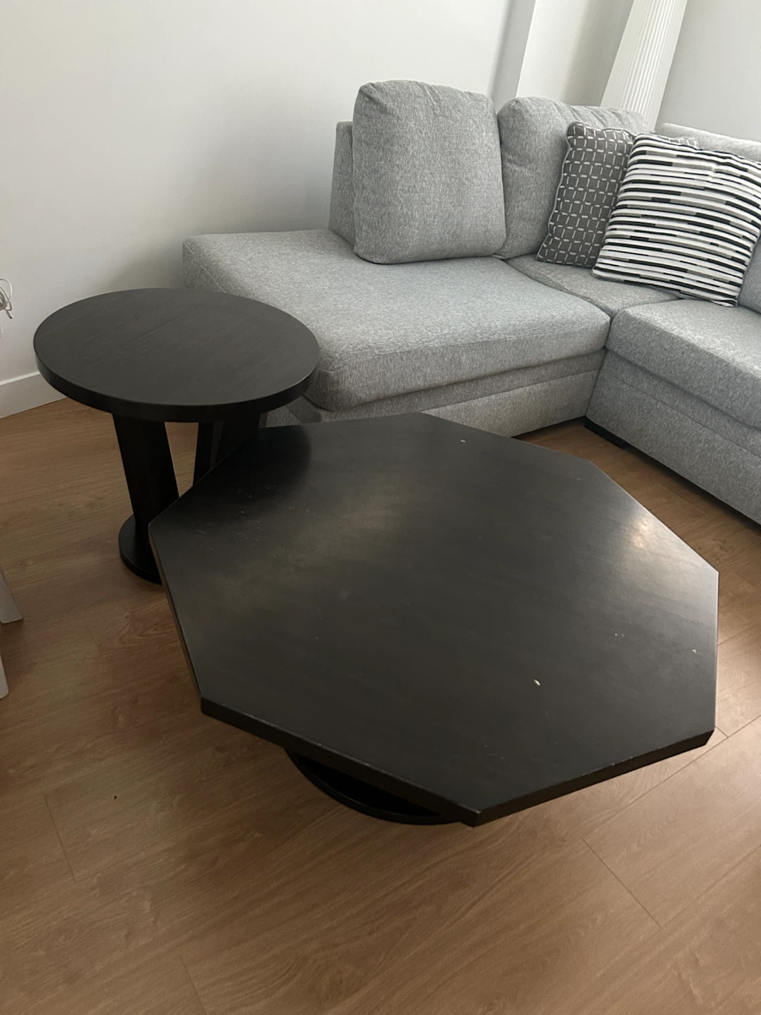 Nesting Coffee and Side Table Set