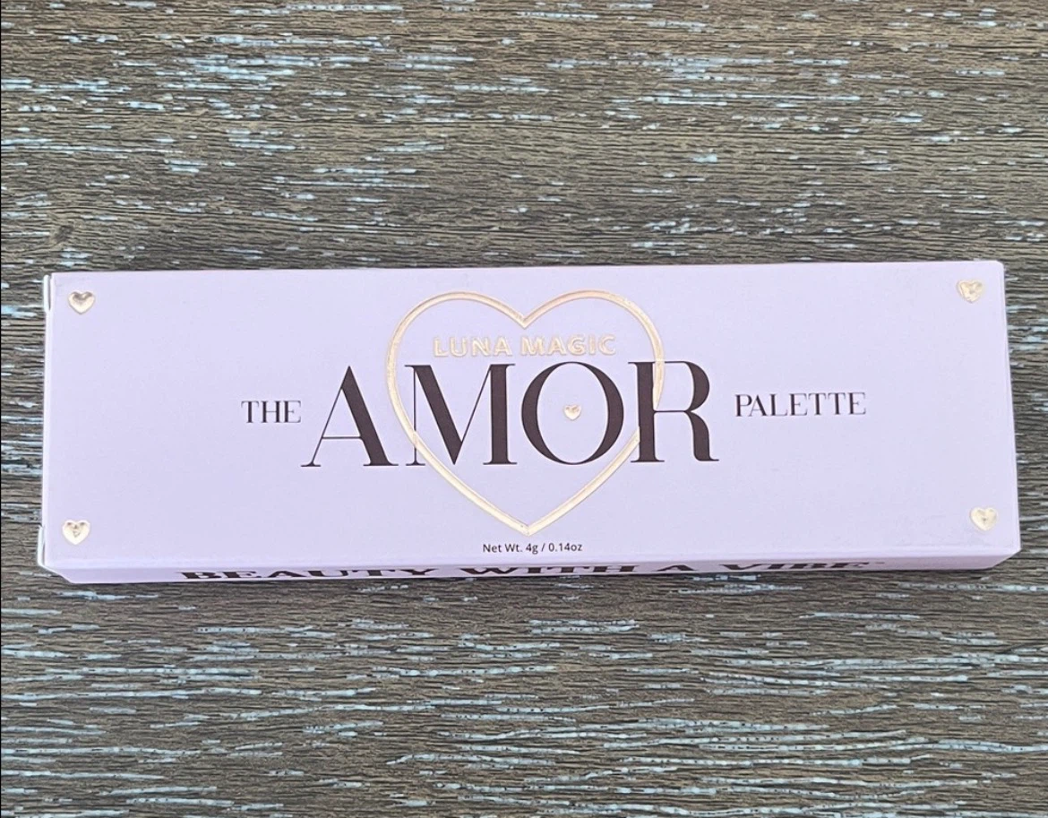 Luna Magic The Amor Palette Eyeshadow