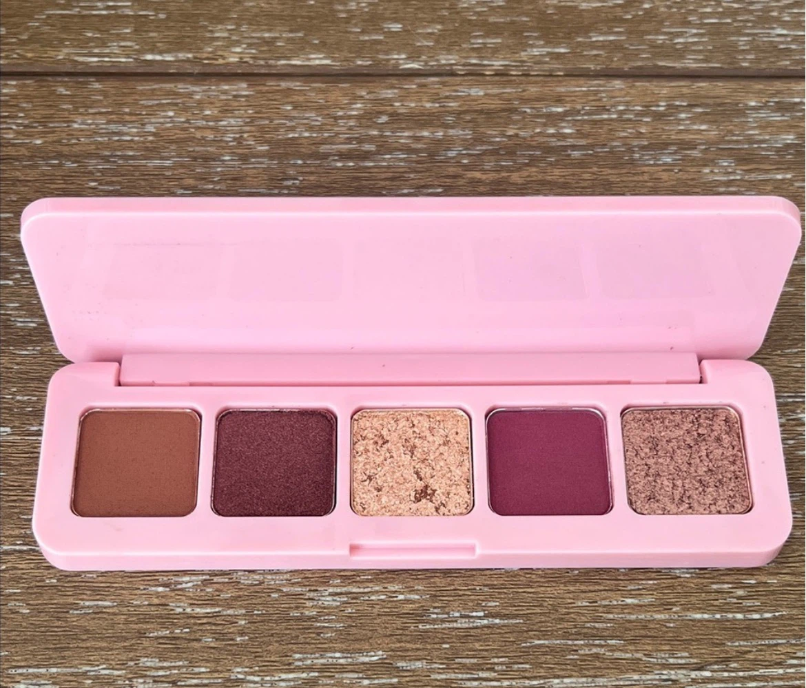 Luna Magic The Amor Palette Eyeshadow - photo 2