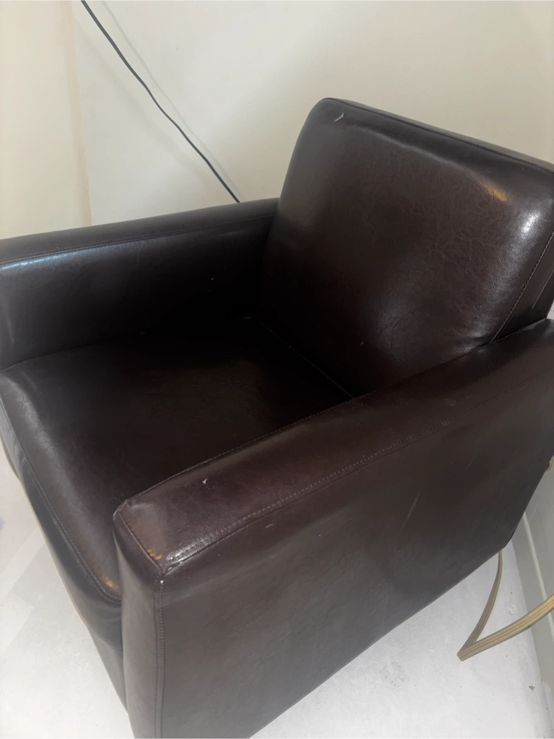 Dark Brown Leather Armchair - photo 3