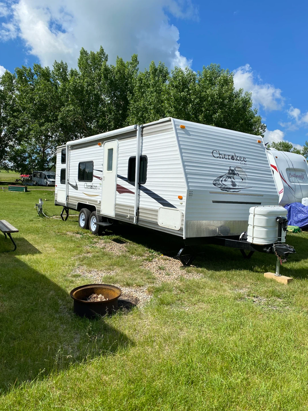 Cherokee Travel Trailer - photo 2