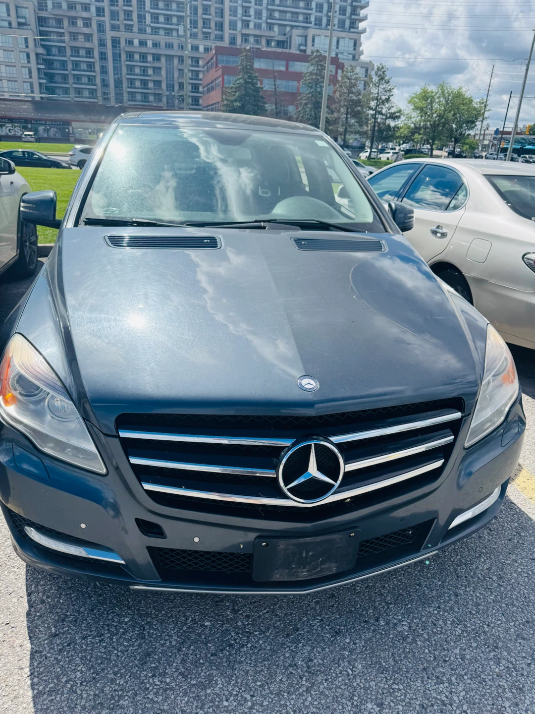 2011 Mercedes-Benz R350 BlueTEC