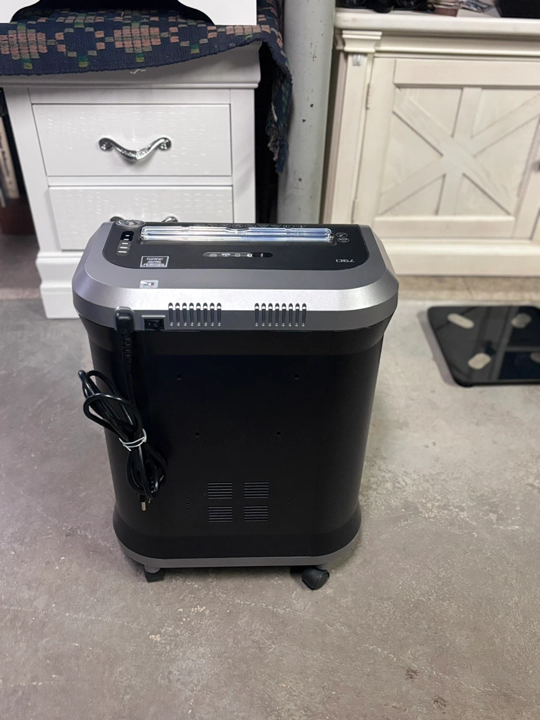 Paper Shredder - photo 4