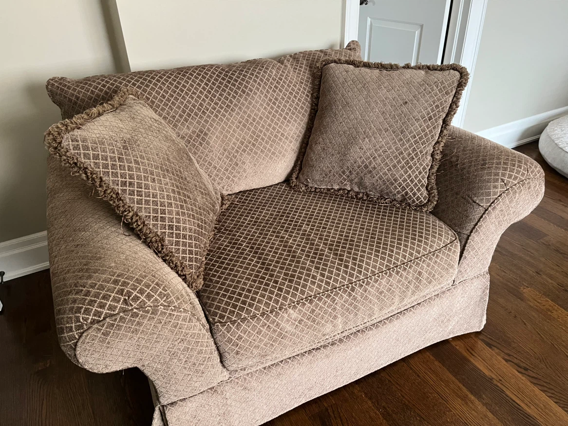Large Oversized Armchair - photo 3