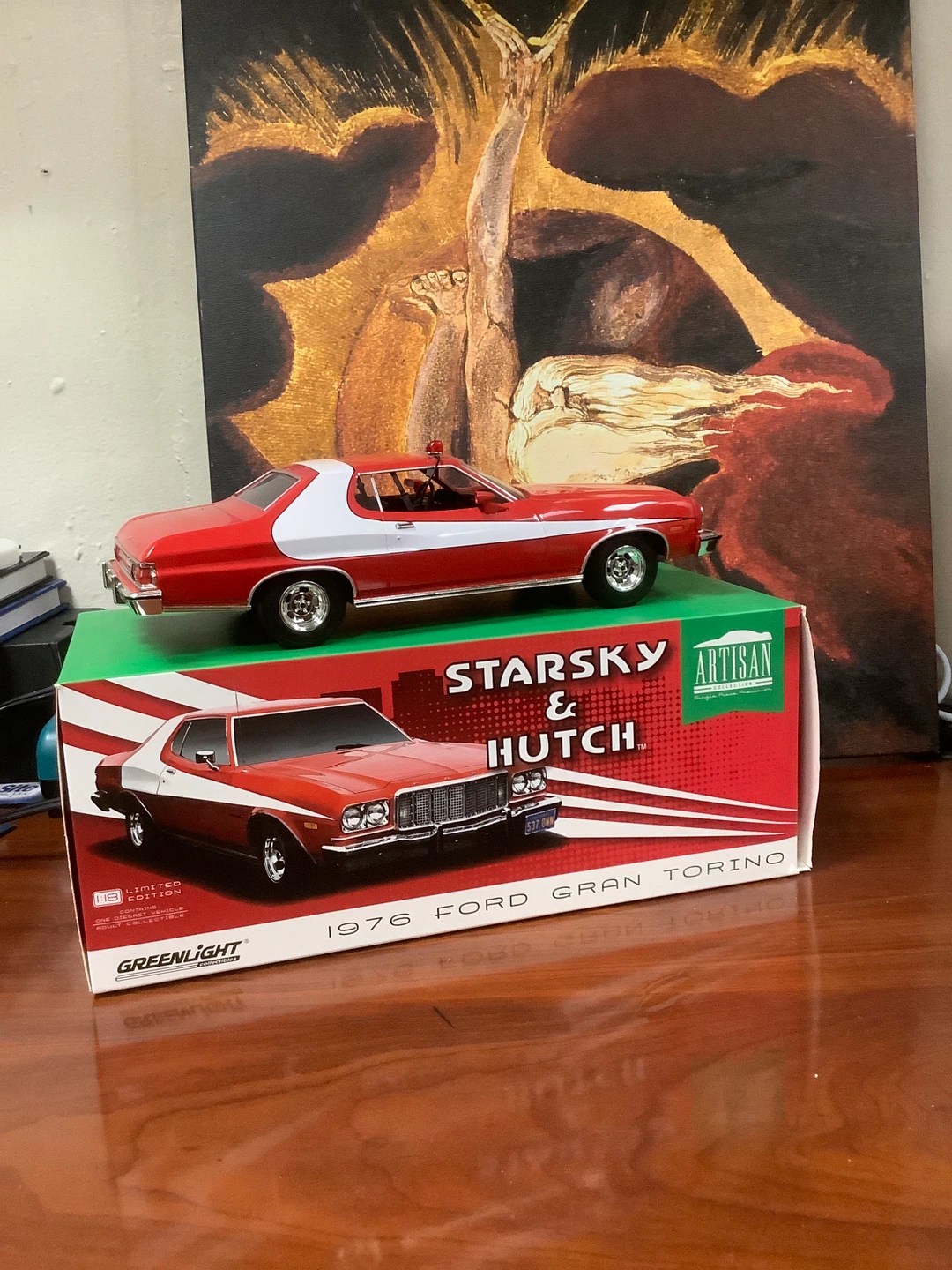 GreenLight 1976 Ford Gran Torino Starsky & Hutch 1:18