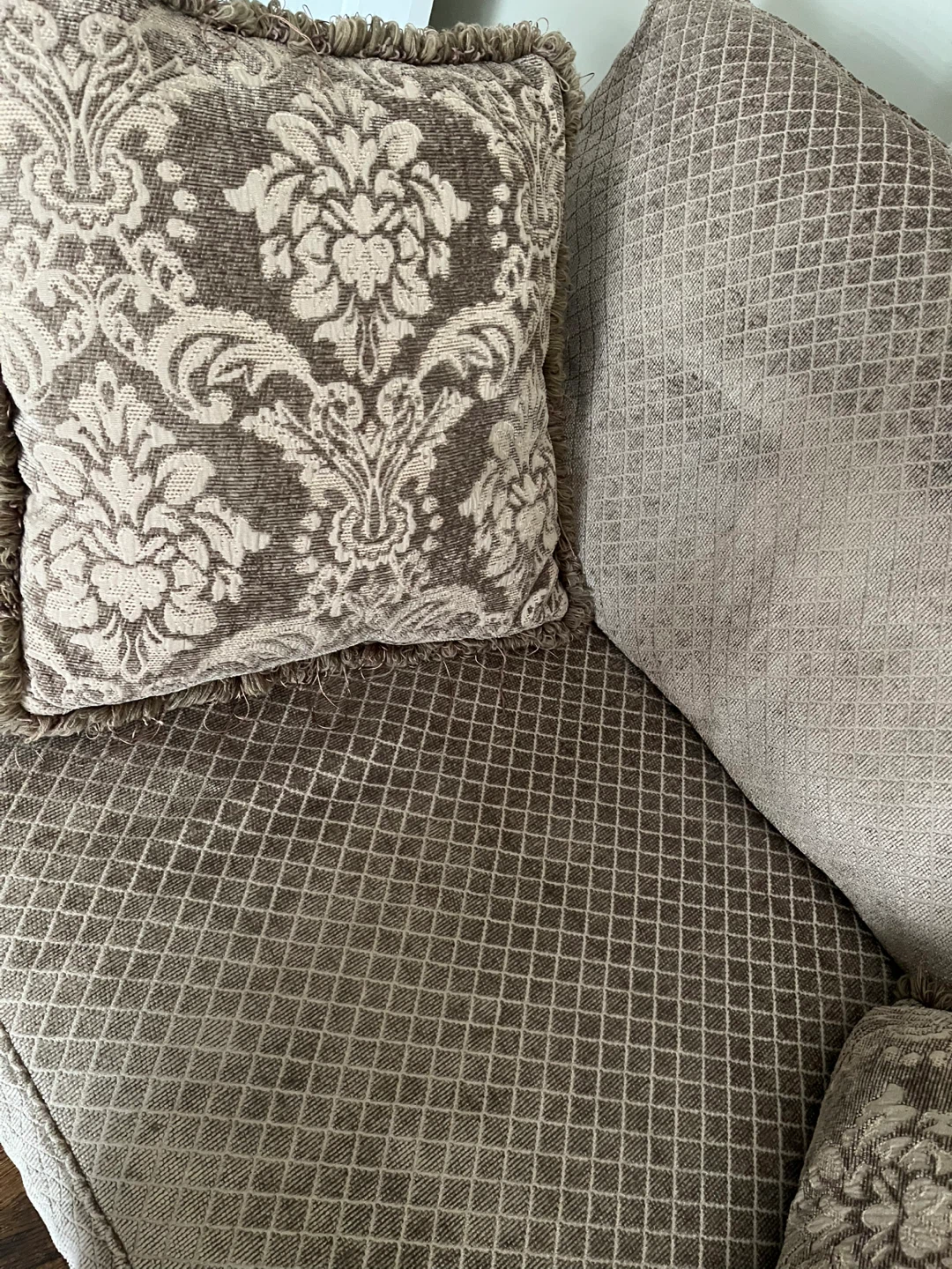 Loveseat - photo 2