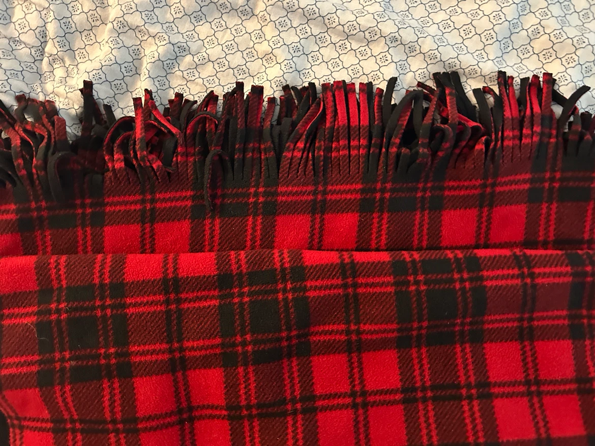 Marina Luna Wearable Blanket - Red Black Plaid - North York