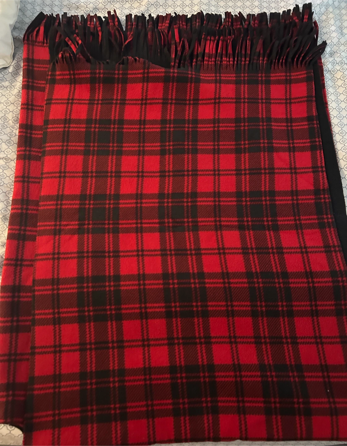 Marina Luna Wearable Blanket - Red Black Plaid - North York - photo 2