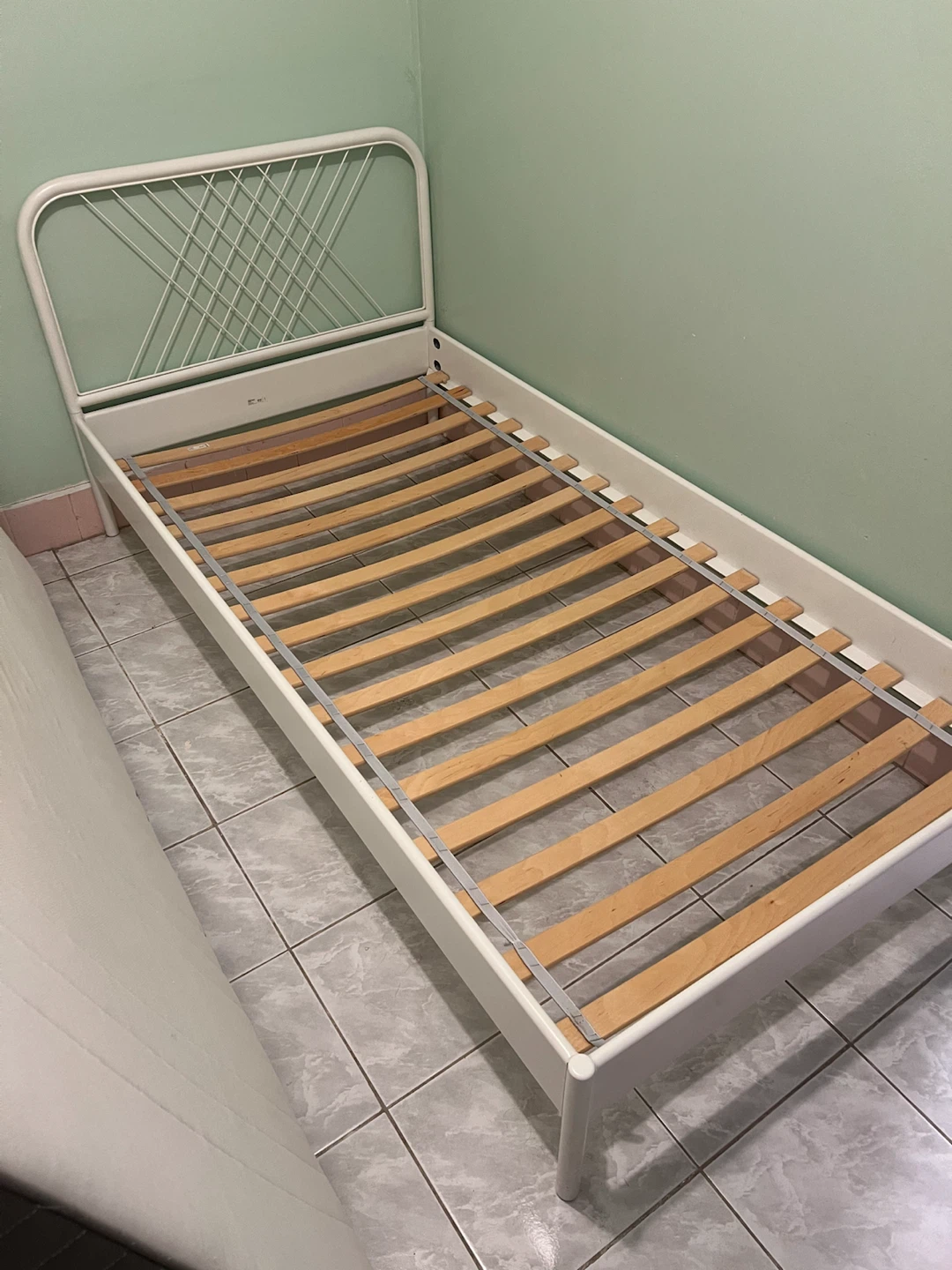 White Metal Twin Bed Frame with Slats - photo 2