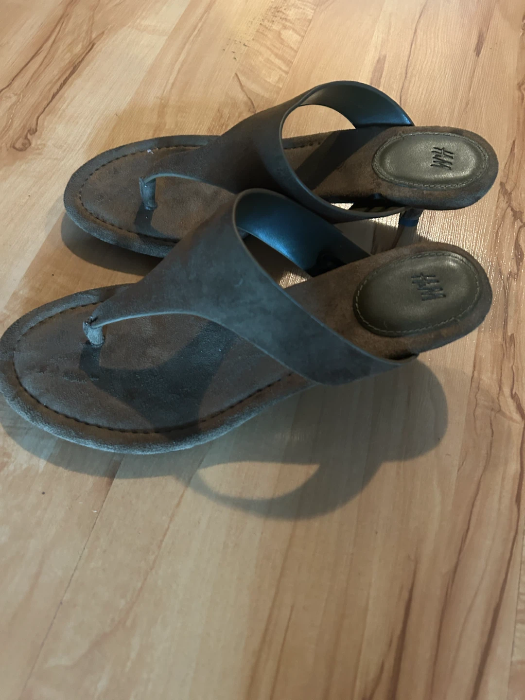 H&M Taupe Kitten Heel Thong Sandals