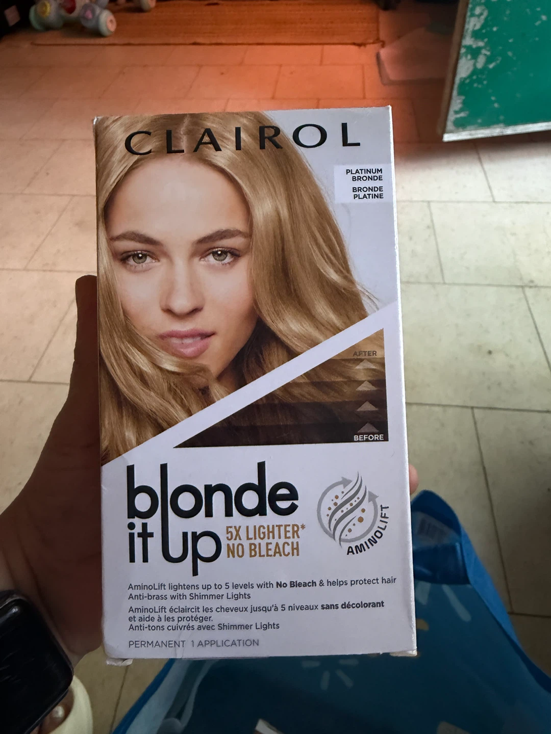 Clairol Blonde It Up Platinum Bronde Hair Colour