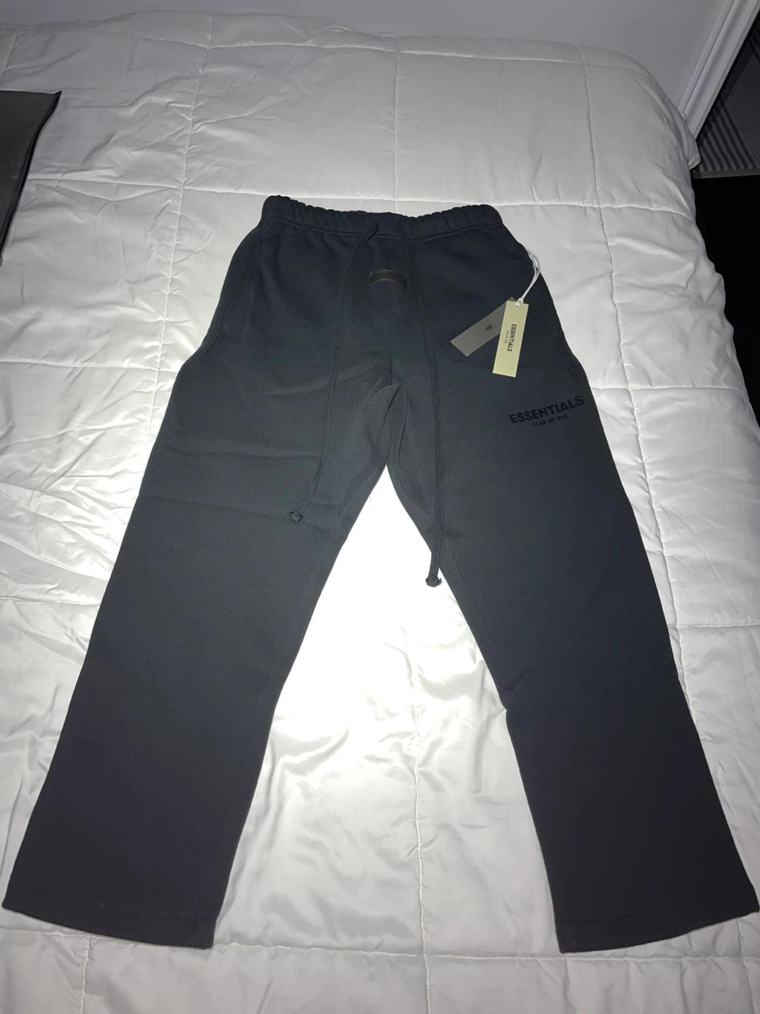 Fear of God Essentials Sweatpants(UNCUFFED)