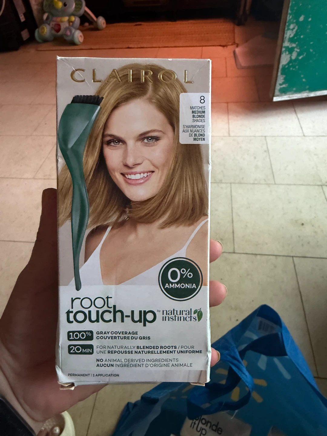 Clairol Natural Instincts Root Touch-Up - Shade 8