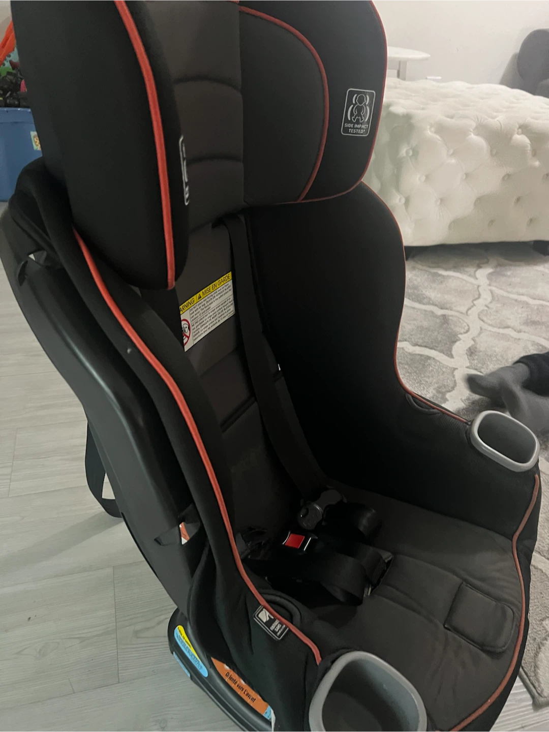 Graco Extend2Fit Convertible Car Seat - photo 2