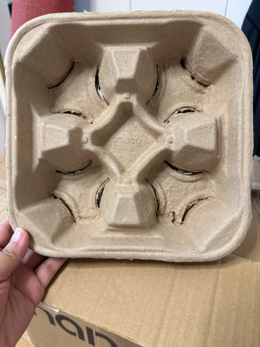 Karat C5000 4-Cup Compostable Carriers - photo 2