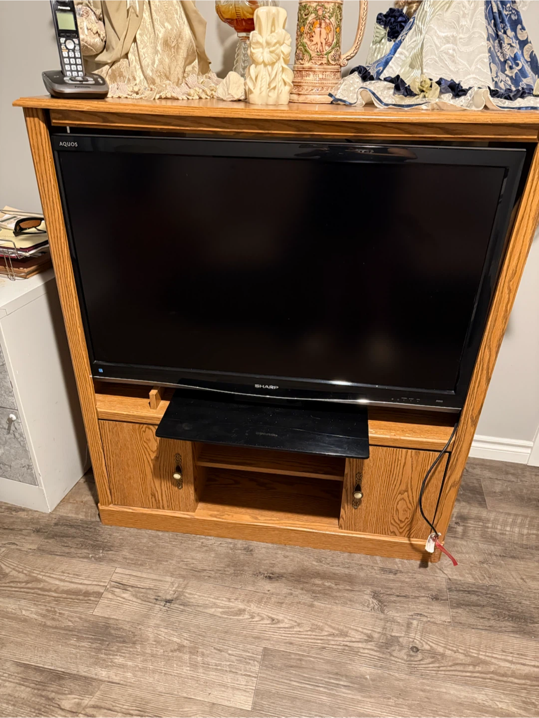 Tv stand