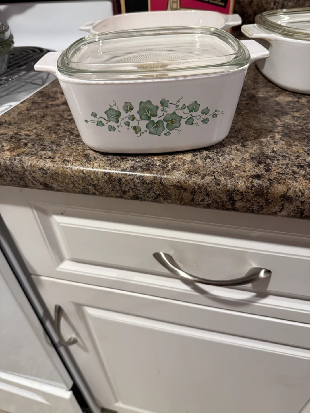 Vintage Pyrex Casserole Dishes with Lids (2 pc)