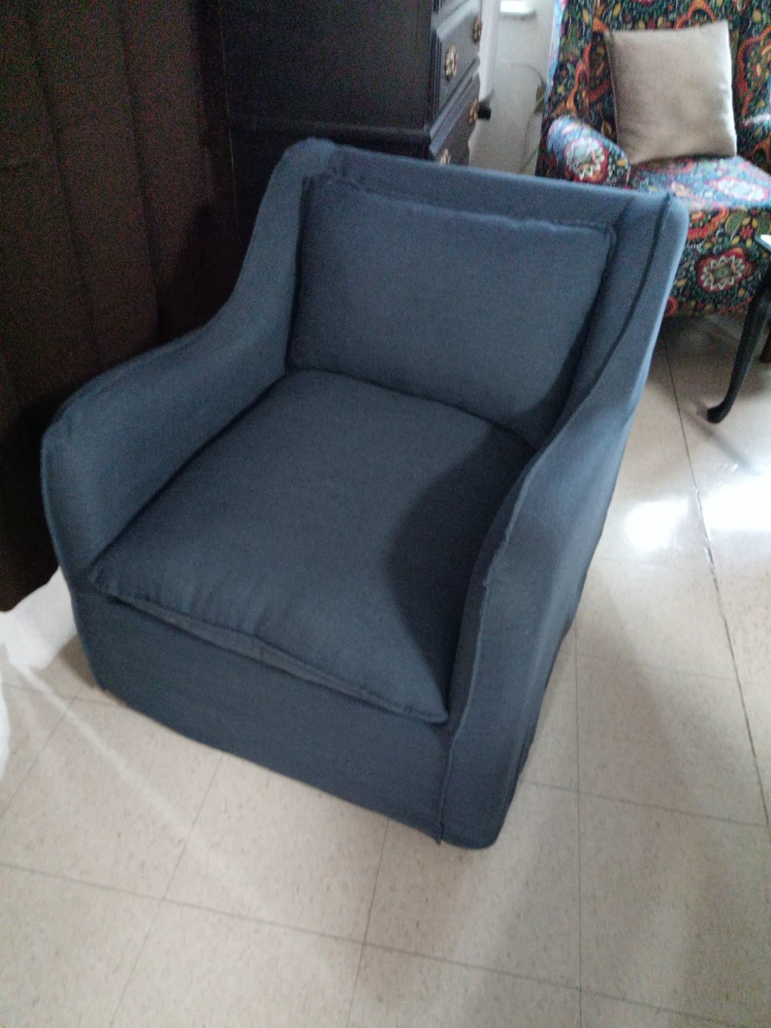 Blue Upholstered Armchair - photo 3