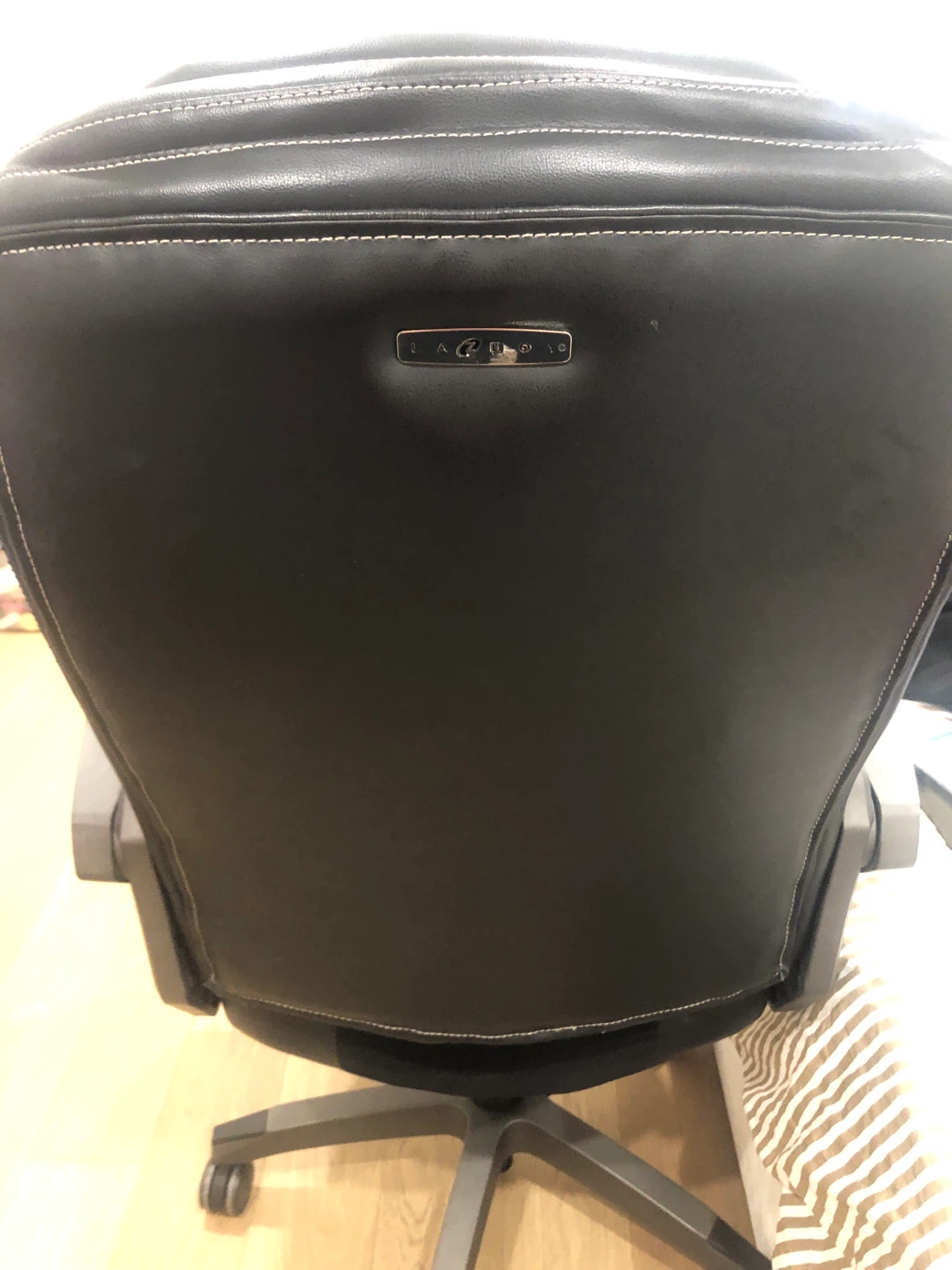 La-Z-Boy office chair - photo 4
