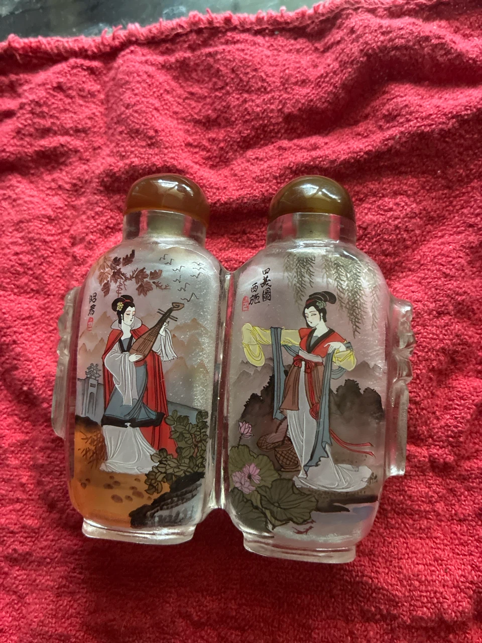Vintage Double snuff  Bottle with Chinese Artwork