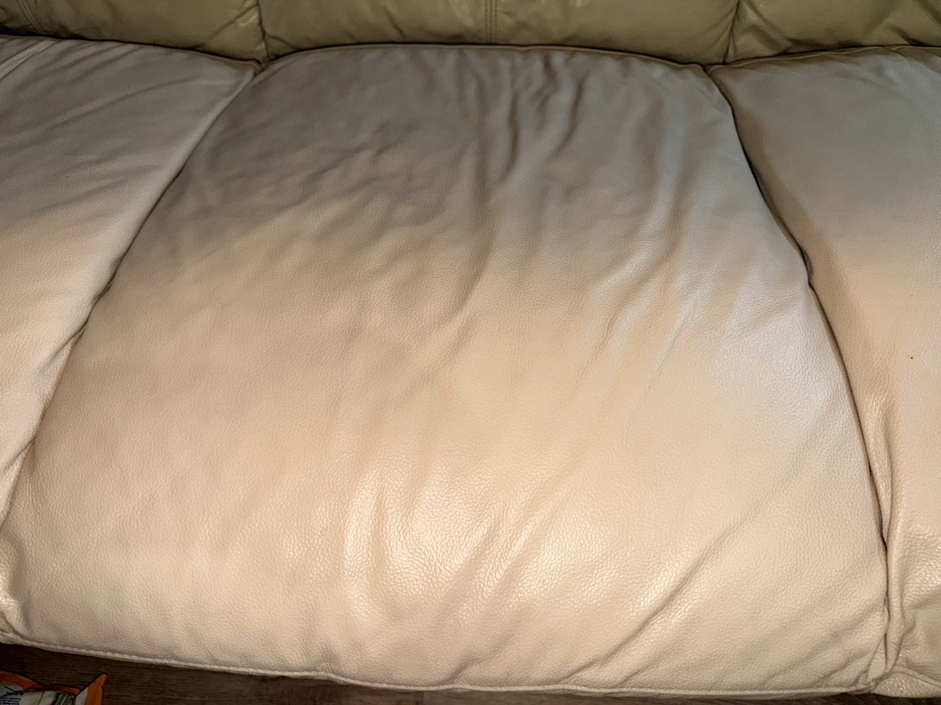Cream 3 seater sofa - photo 2
