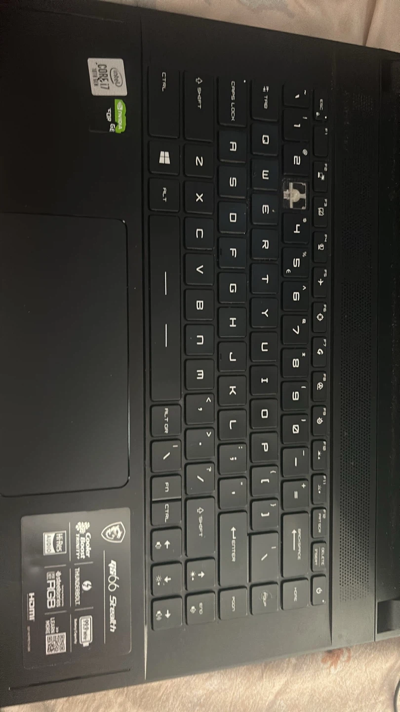 Bundle, gaming laptop, 2 iPhones and a ps5 game - photo 2