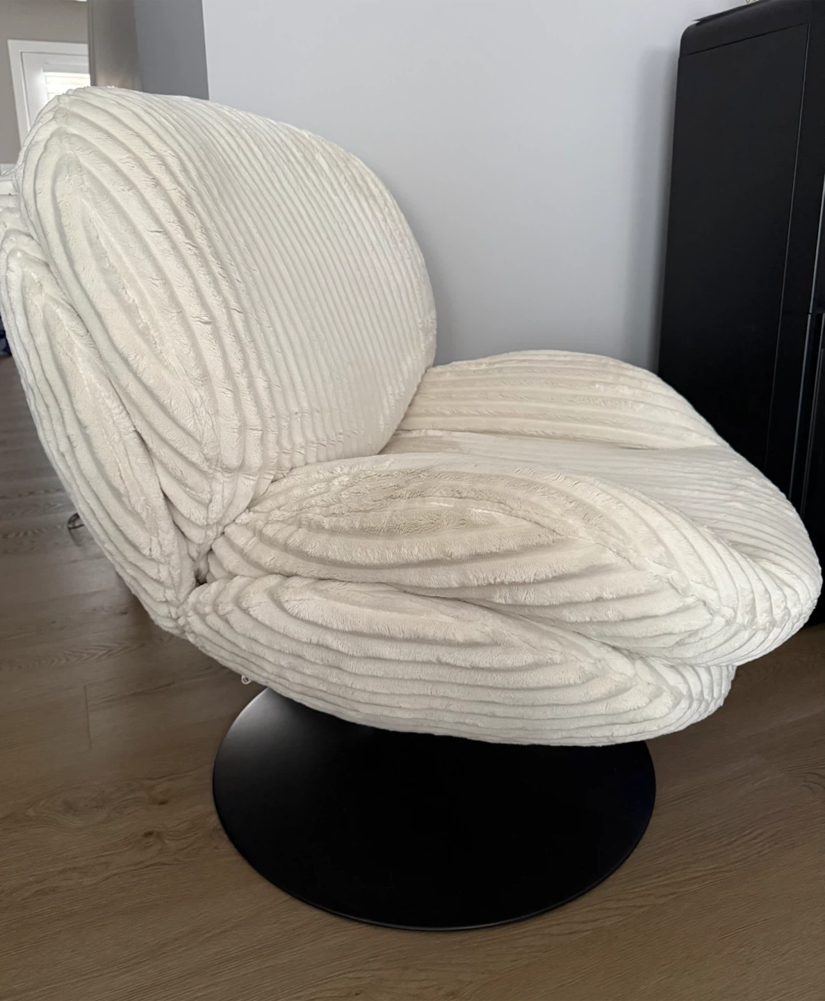 Corduroy Accent Chair - photo 3