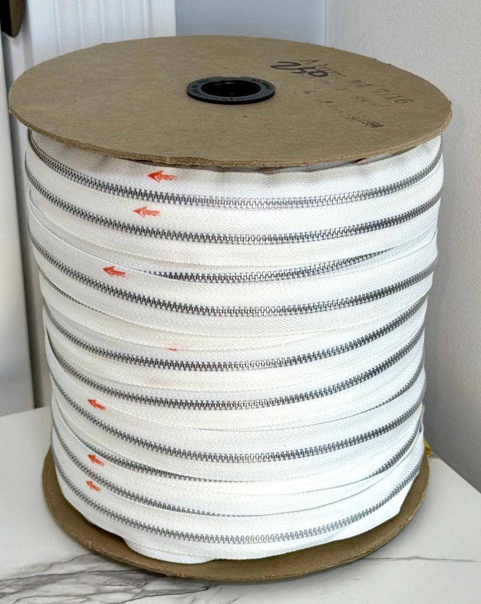 Roll of Aluminum Zipper 250 Yard Roll-275 pc Sliders - photo 3
