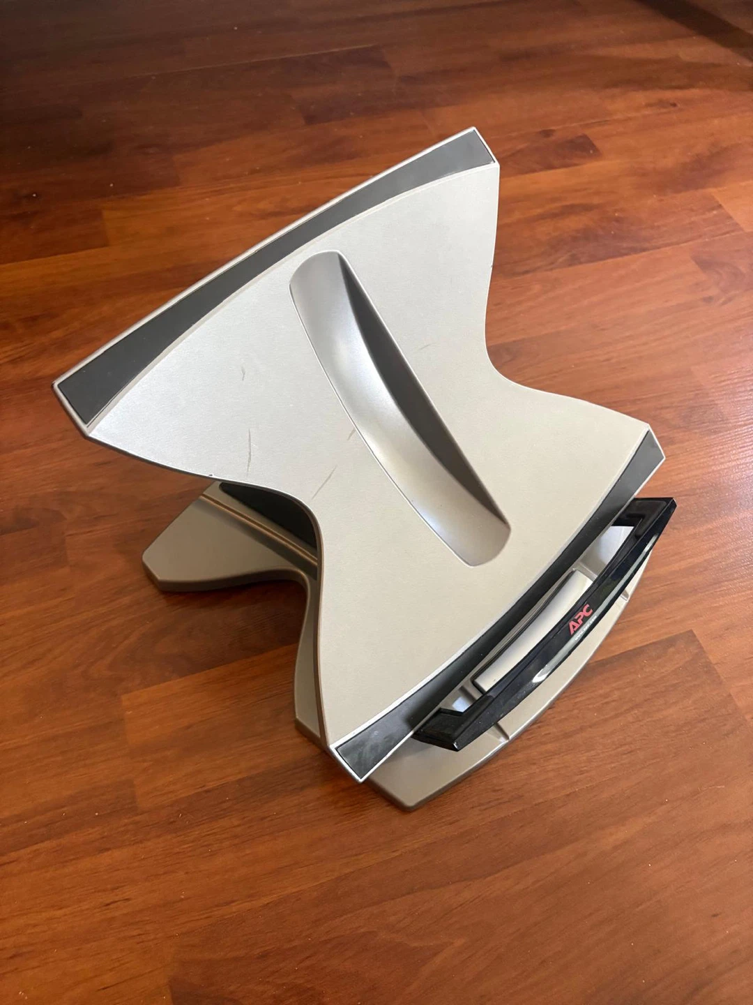 APC Silver Computer Tower Stand