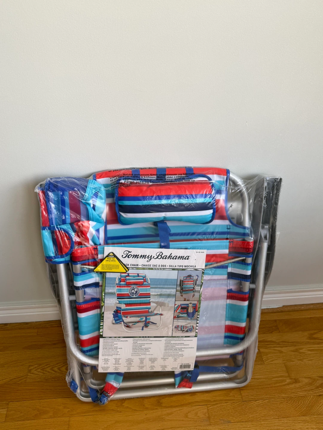 Tommy Bahama Beach Chair Model 2025. Red/Blue Stripes