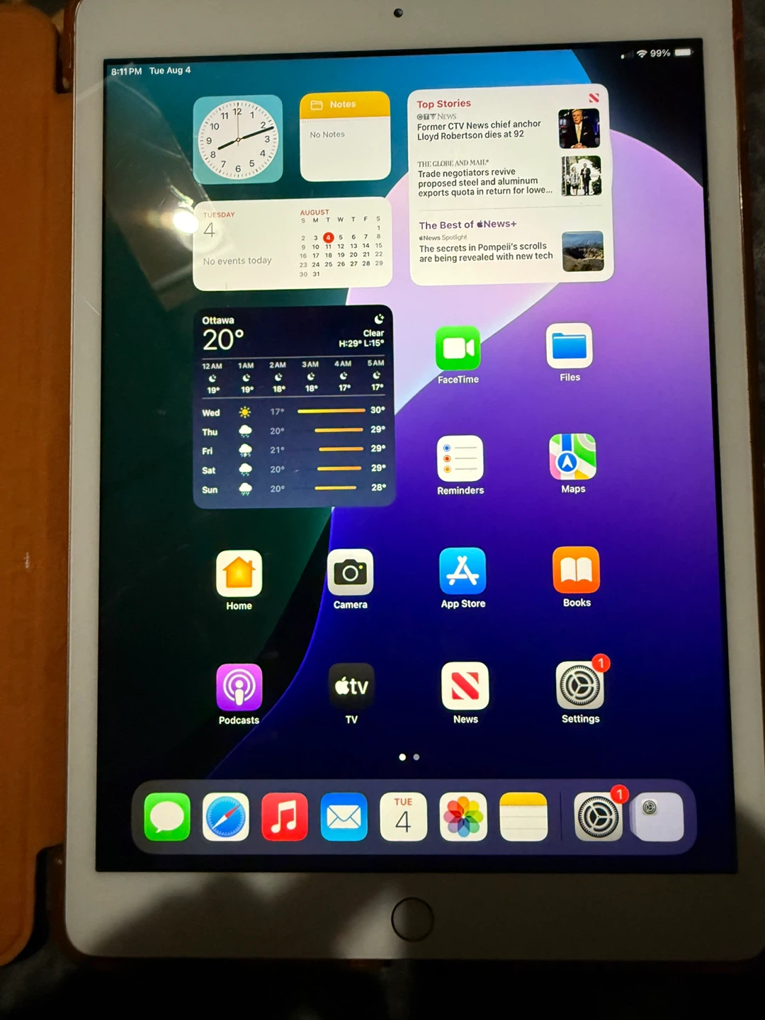 Apple iPad (8th Gen) Gold 32GB - photo 3