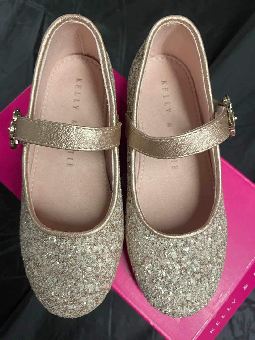 Kelly & Katie Girls’ Glitter Mary Jane Shoes — Size 10