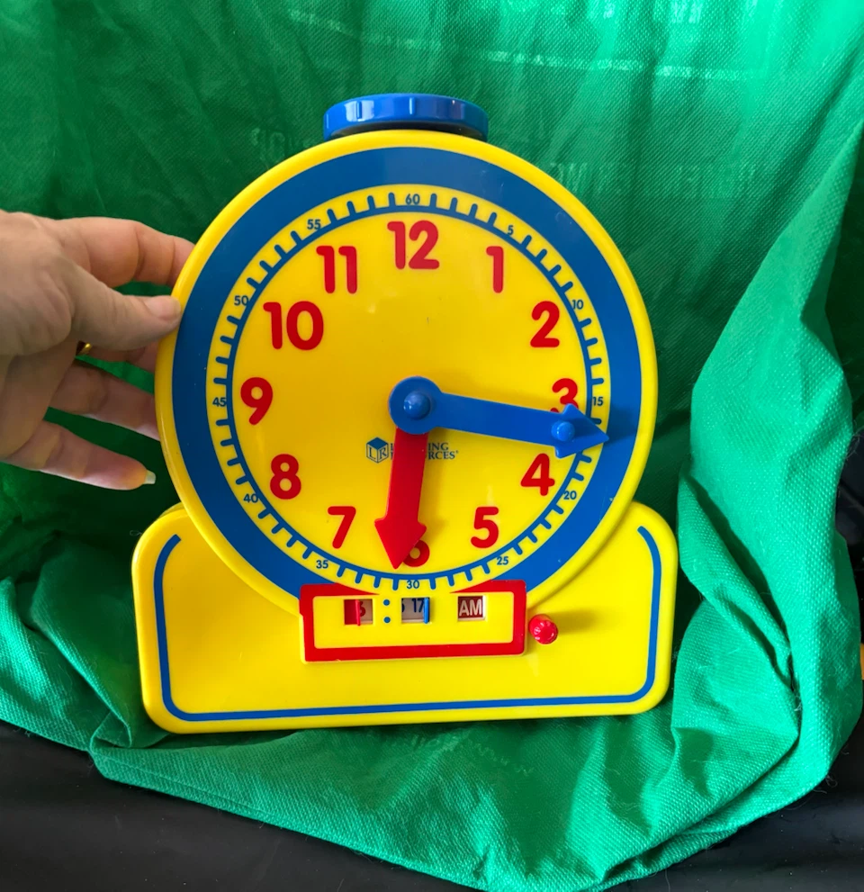 Learning Resources Primary Time Teacher Jr. Clock - photo 3
