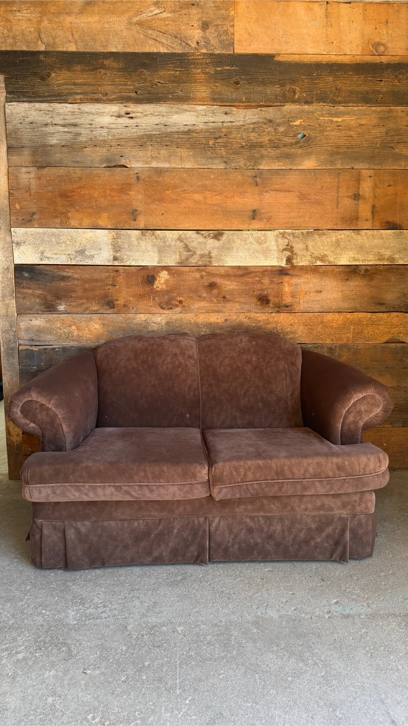 Chocolate Microfibre Loveseat - photo 2