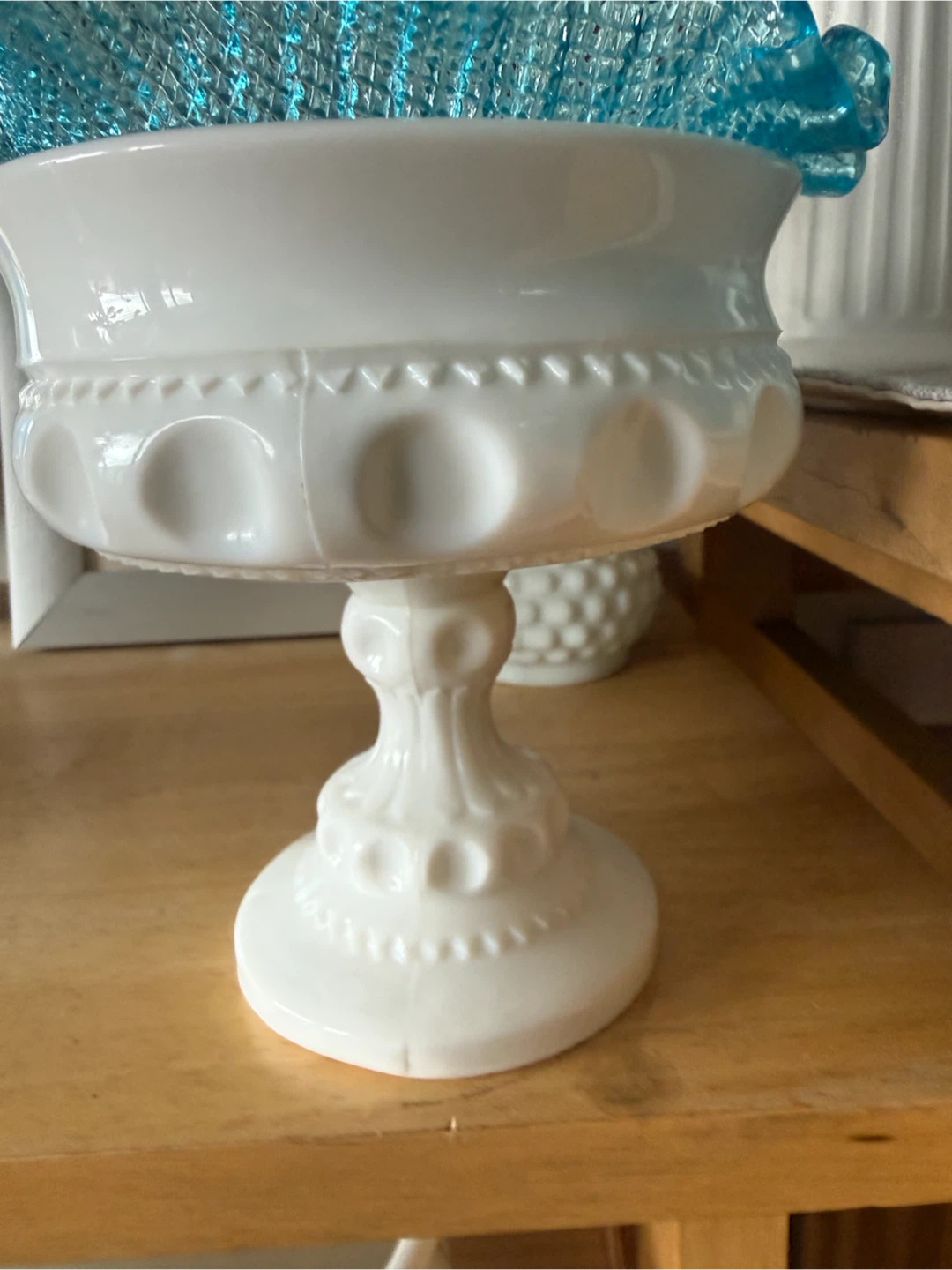 Set of 12 pieces Vintage Milk Glass Vases and Dish - photo 3